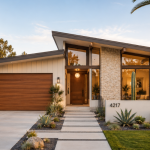 Mid-Century Modern House Facade Design with horizontal lines, large glazing, and natural materials